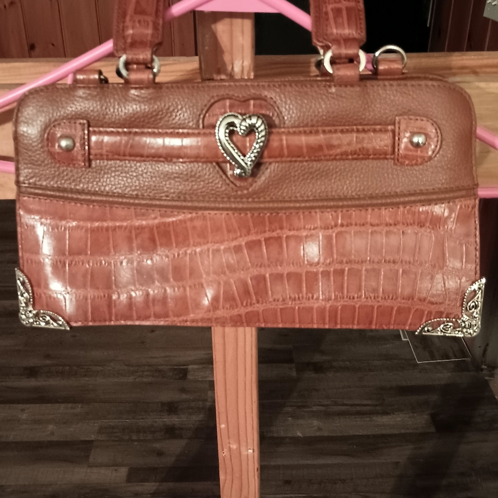 Elegant Brown Crocodile Pattern Clutch with Heart Detail